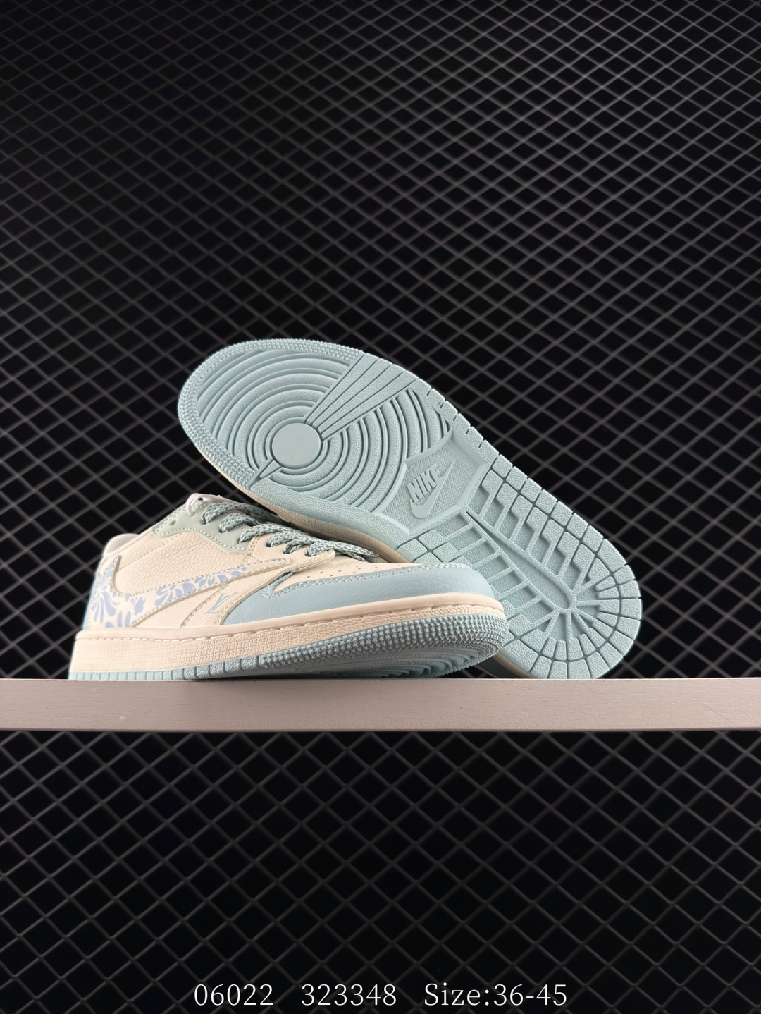 Nike Air Jordan 1 x Travis Scott AJ1